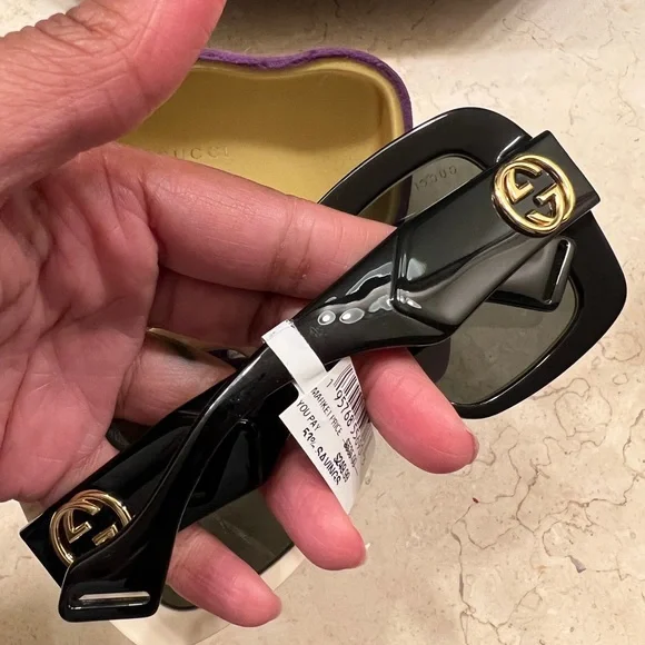 GUCCI 🕶️ - Picture 3 of 7